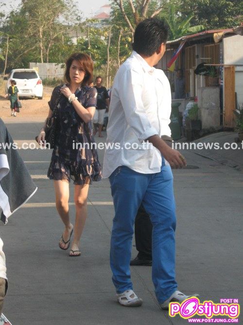 อั้ม เมย์ พากันไปทำบุญ