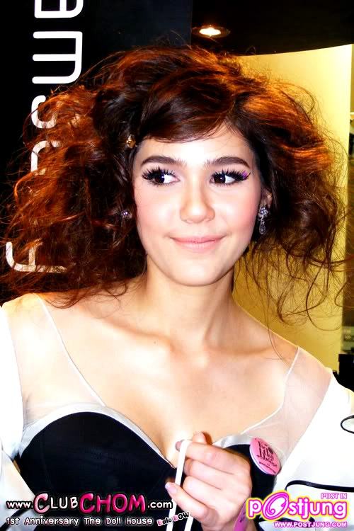 ชมพู่ กับผมทรงเดียวกับ Lady Gaga