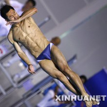 หนุ่มนักกระโดดน้ำ