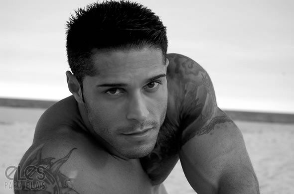 ก้นสวยมากคะ พร้อมกล้ามและลายสักสวยๆ