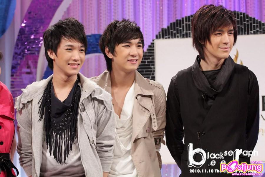 ผู้นำเชียร์ จากบ้านดาว รุ่นที่ 6..สามสี่ วี๊ด.บึ้ม