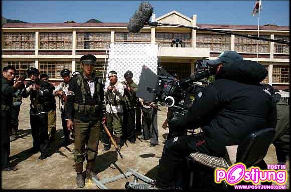 T.O.P ได้รับการเสนอชื่อเข้าชิงรางวัลนักแสดงหน้าใหม่จาก2เวที