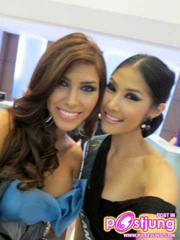 เก็บตกภาพ เอี๊ยม วรรษพร และผู้เข้าประกวด MISS EARTH 2010