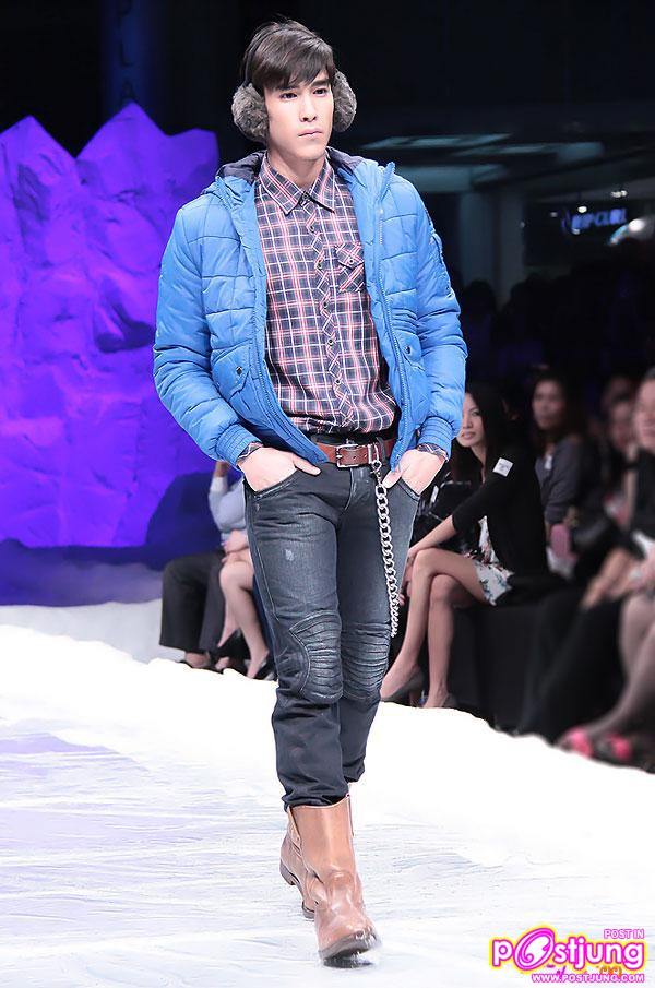 [Pic] ปอ ทฤษฎี, ณเดชน์, ญาญ่าและแคทรียา อิงลิช เดินแบบงาน Runway of Ice @ Siam Discovery