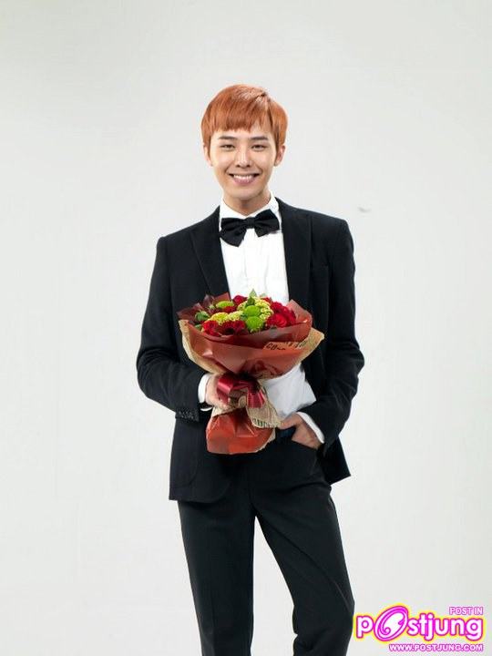 New Photos of GD @ Gmarket