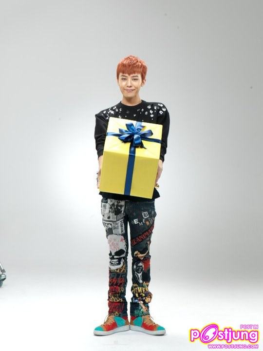 New Photos of GD @ Gmarket