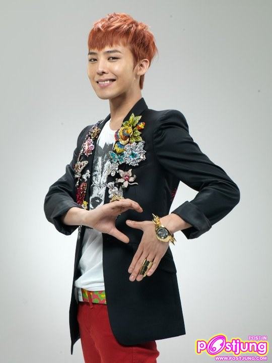 New Photos of GD @ Gmarket