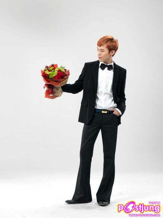 New Photos of GD @ Gmarket