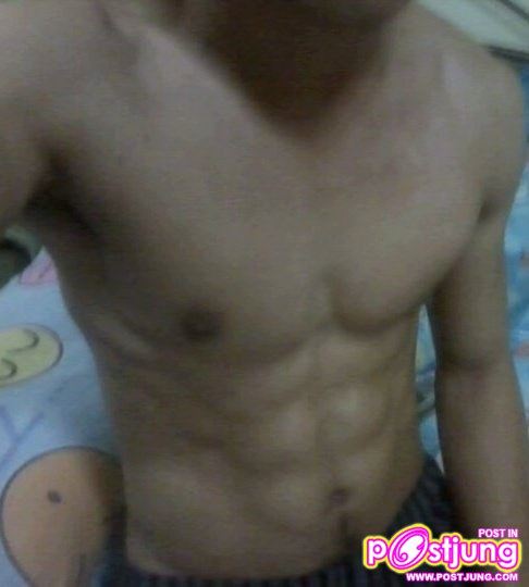 รวมซิกแพค ......เกย์ไทยบ้านๆ