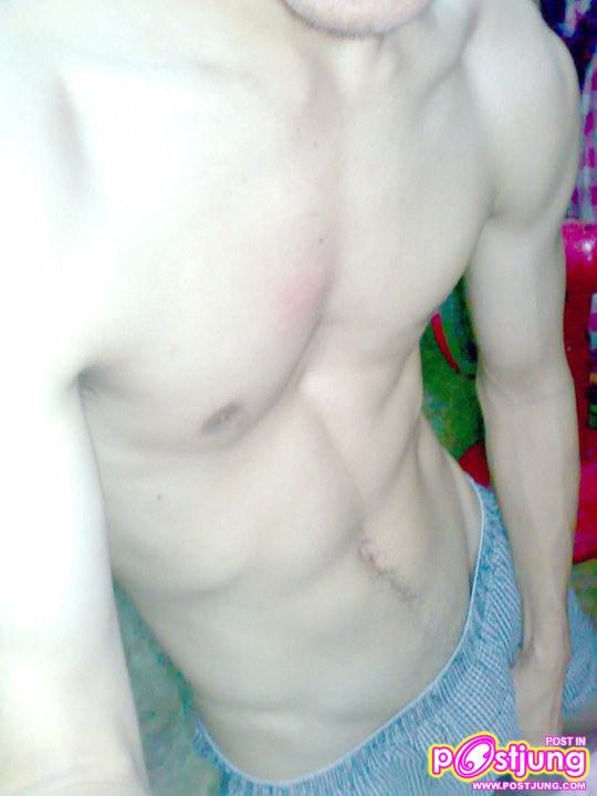 รวมซิกแพค ......เกย์ไทยบ้านๆ