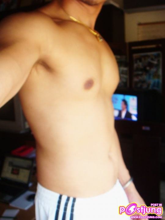 รวมซิกแพค ......เกย์ไทยบ้านๆ