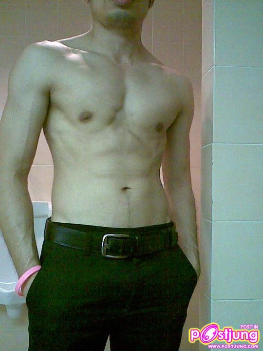 รวมซิกแพค ......เกย์ไทยบ้านๆ