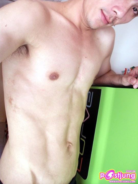 รวมซิกแพค ......เกย์ไทยบ้านๆ