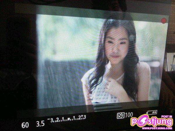 พิม SWEE:D น่ารักมากๆ แถมภาพเบี้องหลังMv. พลิกล็อคที่หัวใจ