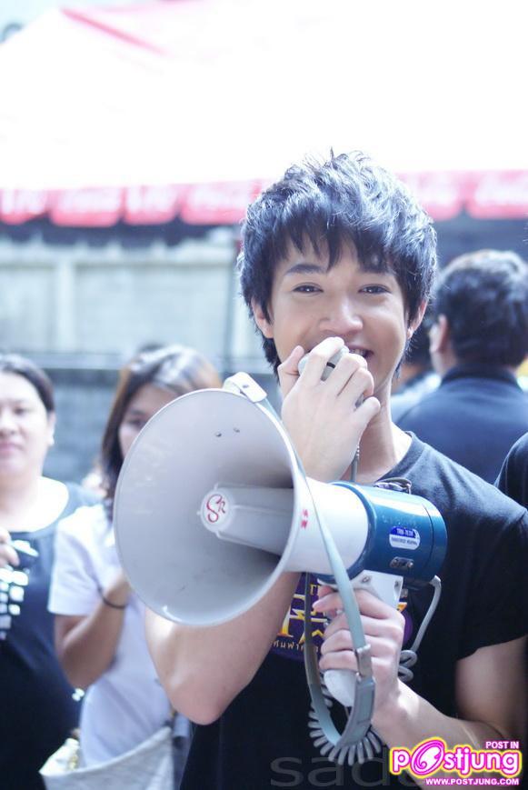 'ริท-เซน-เก่ง' แท็คทีมให้กำลังใจน้องๆ ปิดท้ายรับสมัคร 'เดอะสตาร์ 7' ภาคกลางวันสุดท้าย!