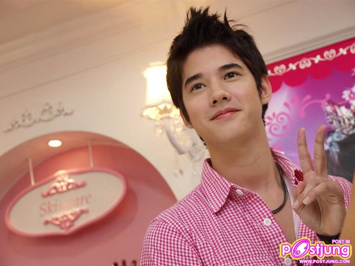 มาริโอ้ ในงานGrand Opening ETUDE HOUSE อุบลราชธานี