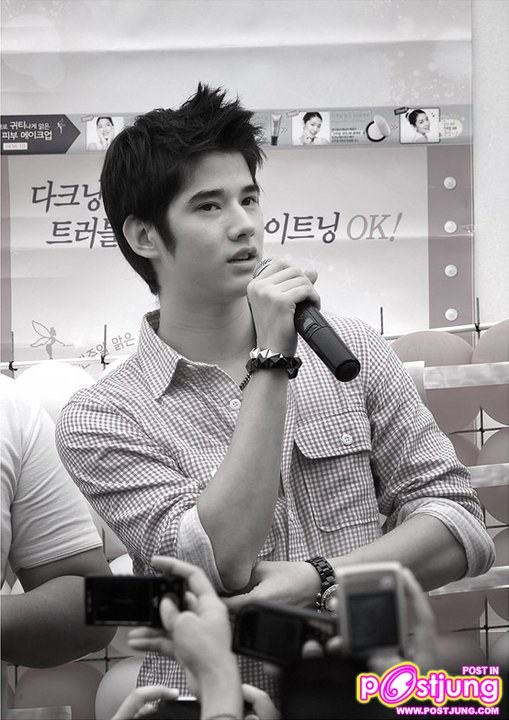 มาริโอ้ ในงานGrand Opening ETUDE HOUSE อุบลราชธานี