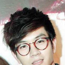 โทนี่ รากแก่น2