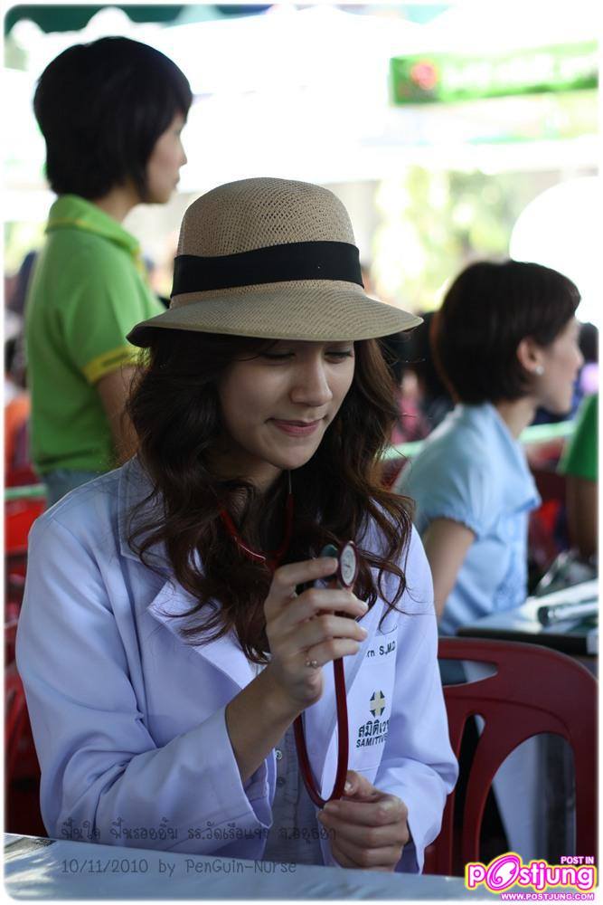 คิมเบอร์ลี่ งานฟื้นใจ ฟื้นรอยยิ้ม ที่ ร.ร.วัดเรือแข่ง จ.อยุธยา