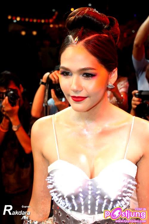 ชมพู่ สวยสง่าดุจนางพญาจริงๆ