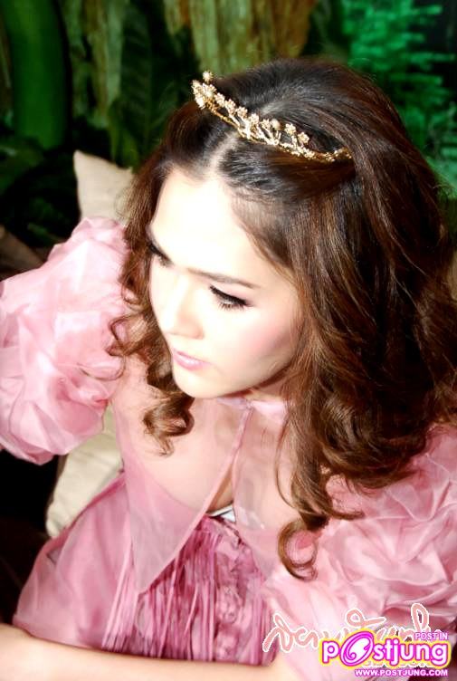 ชมพู่ ถ่ายภาพคู่กับน๊อตแฟนหนุ่ม