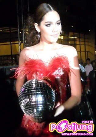 ชมพู่ และ อั้ม กับการออกงานครั้งล่าสุด