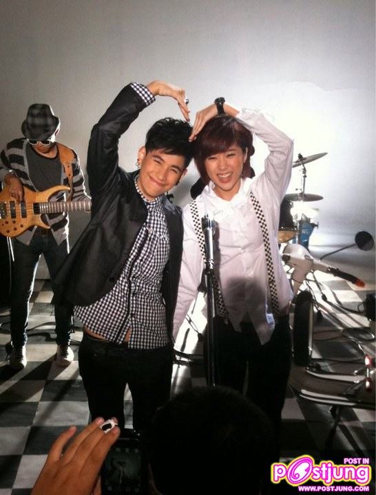 ซี & แก้ว ถ่าย MV. ไม่รักบ้างก็แล้วไป