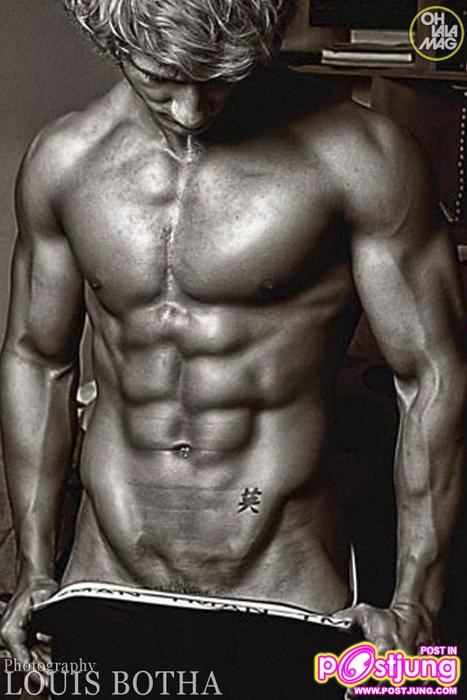 Photoshoot men album 81 Andrew Beyers by Louis Botha