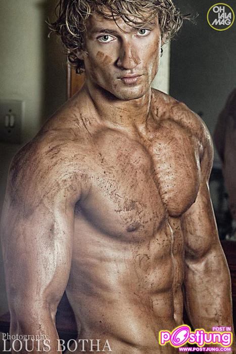 Photoshoot men album 81 Andrew Beyers by Louis Botha