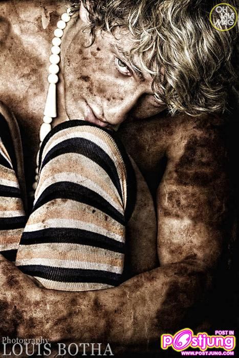 Photoshoot men album 81 Andrew Beyers by Louis Botha