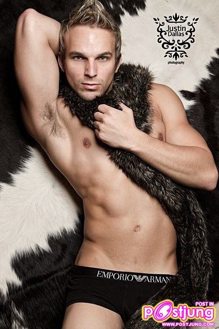 Photoshoot men album 82 Justin Dallas