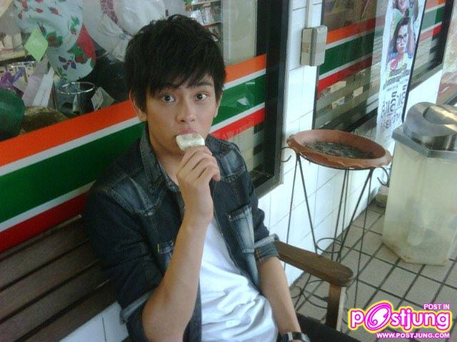 [เก็บตก] ภาพ3หนุ่มหล่อ(น่ารัก) Rookie BB