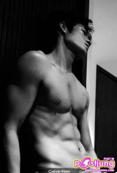 นายแบบไทย......หล่อล่ำ