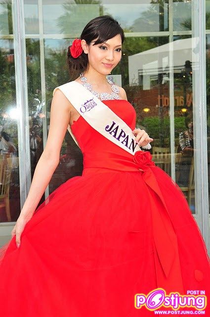 ผู้เข้าประกวด Miss International Queen 2010