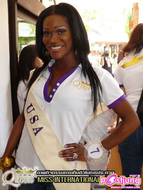 ผู้เข้าประกวด Miss International Queen 2010