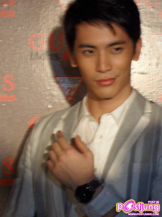 สนยุกต์ งานGuess Mens watches