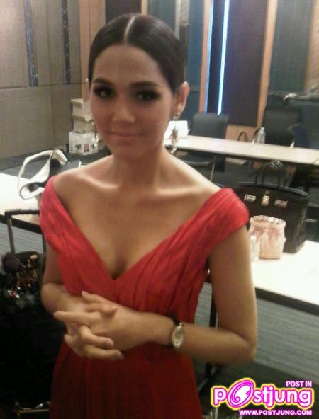 ชมพู่ งานเปิดตัว L'OREAL REVITALIFT WHITE