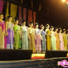 ประกวดสาวประเภทสอง งานงิ้วประจำปี2010 ที่กุมภวาปี จ.อุดร