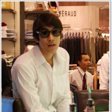 ณเดช ที่ ชิดลมค่ะ ใสมากไรมาก