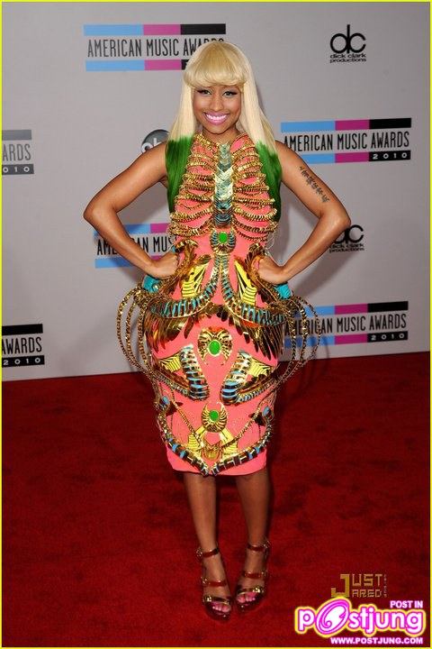 [Red Carpet]  American Music Awards 2010