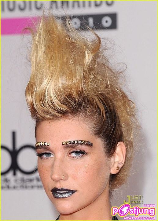 [Red Carpet]  American Music Awards 2010