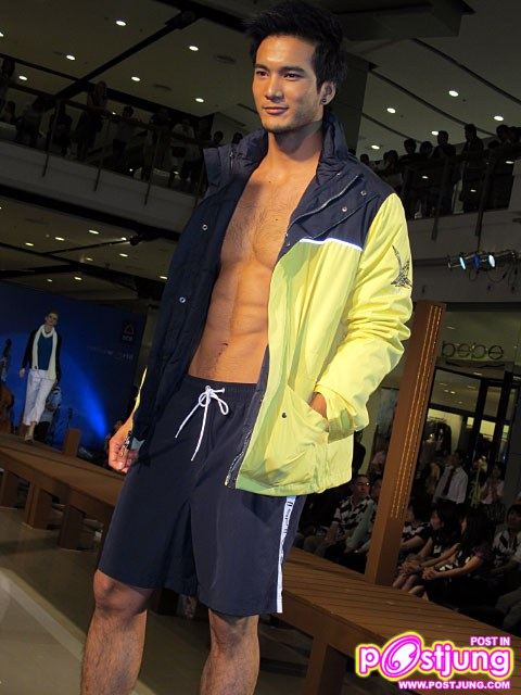 (ญาญ่า&มาริโอ้) Nautica Fashion Show @Central World