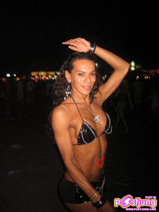 นางงามที่ชื่อ Stella Rocha จากฝรั่งเศษเธอได้รับตำแหน่งอะไรเหรอ