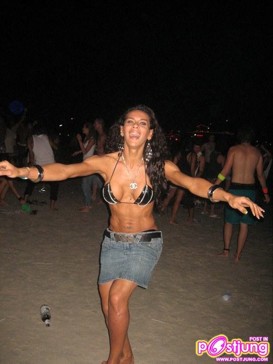 นางงามที่ชื่อ Stella Rocha จากฝรั่งเศษเธอได้รับตำแหน่งอะไรเหรอ