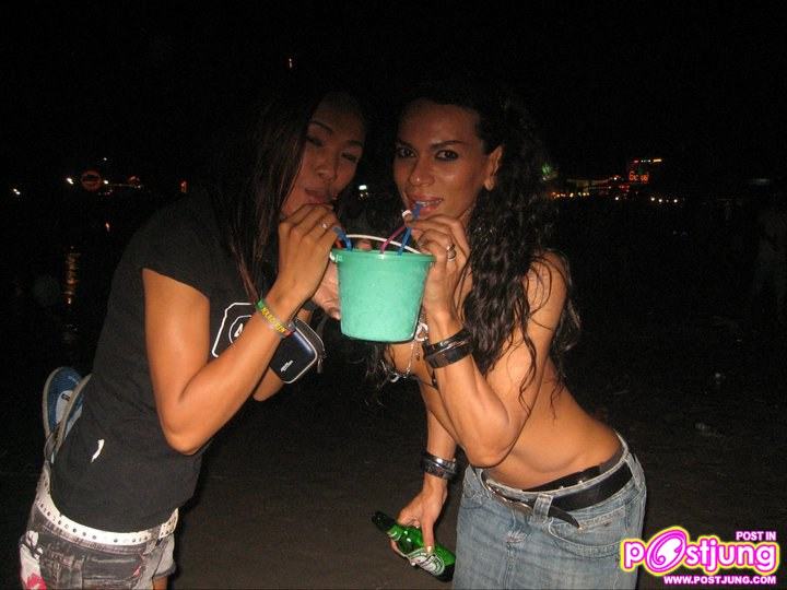 นางงามที่ชื่อ Stella Rocha จากฝรั่งเศษเธอได้รับตำแหน่งอะไรเหรอ