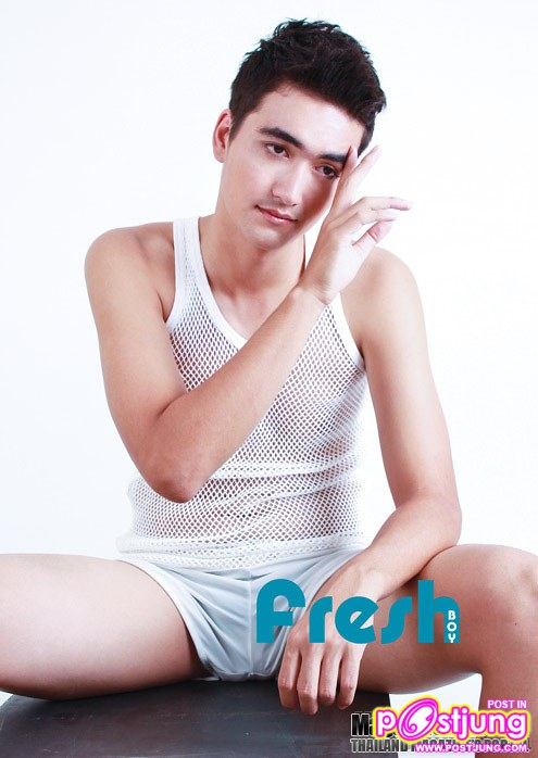FRESH BOY vol. 1 no. 5 November 2010