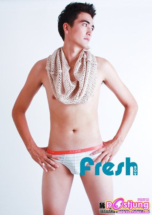 FRESH BOY vol. 1 no. 5 November 2010