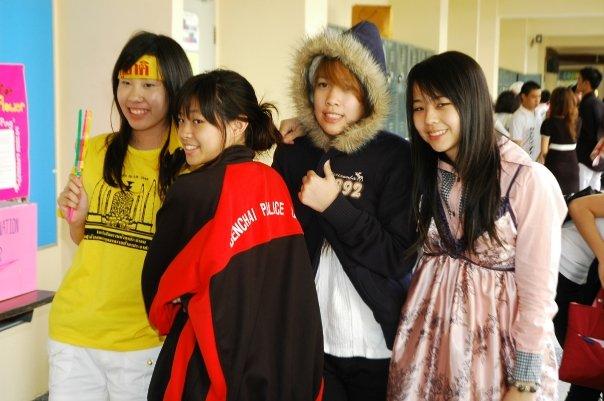 อิงฟ้า ลูกสาวอากู๋ GMM สวย รวย เก่ง มาดูเองเถอะ^^