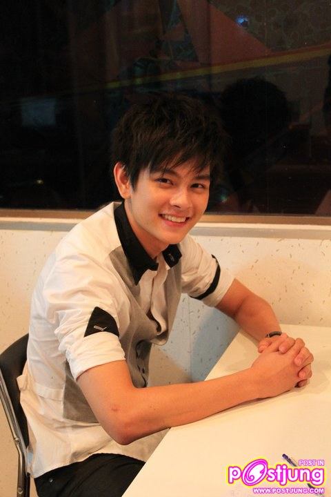 Rookie BB  ทัวร์ภาคอีสาน(เยี่ยมคลื่นวิทยุ)