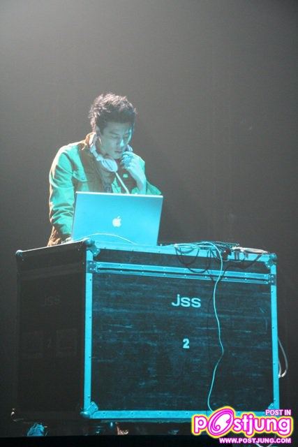 โดม @PD Radio Concert  แจ้งเกิด เปิดวิทยุ